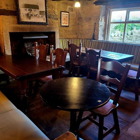 Hotel Ye Olde Mustard Pot à Midhopestones Extérieur photo